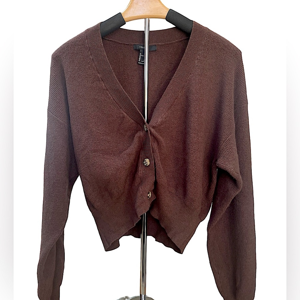 Forever 21 Women’s Cropped Button Up Sweater/Cardigan